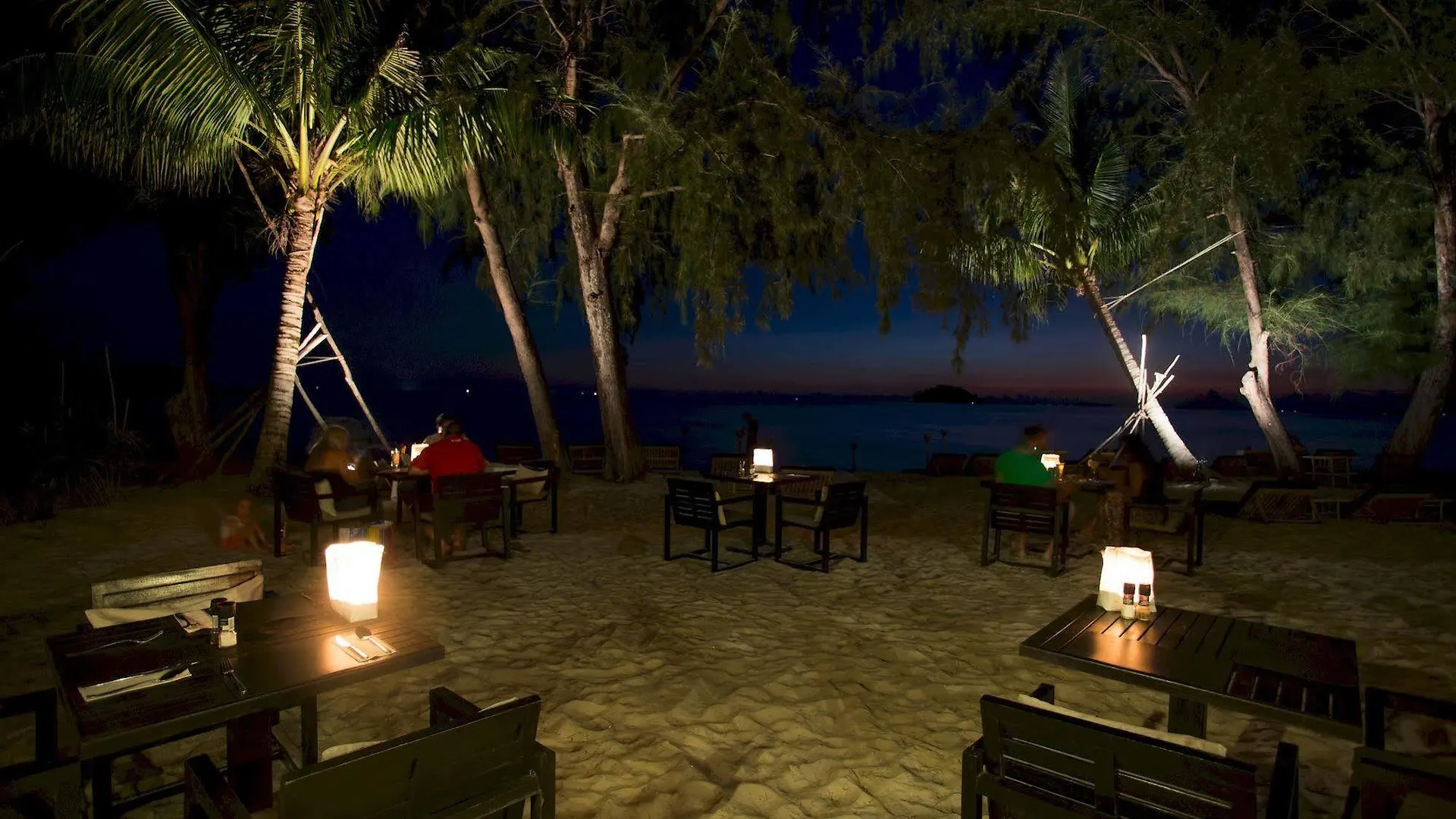 Tamu Otres Hotel Sihanoukville 4*,