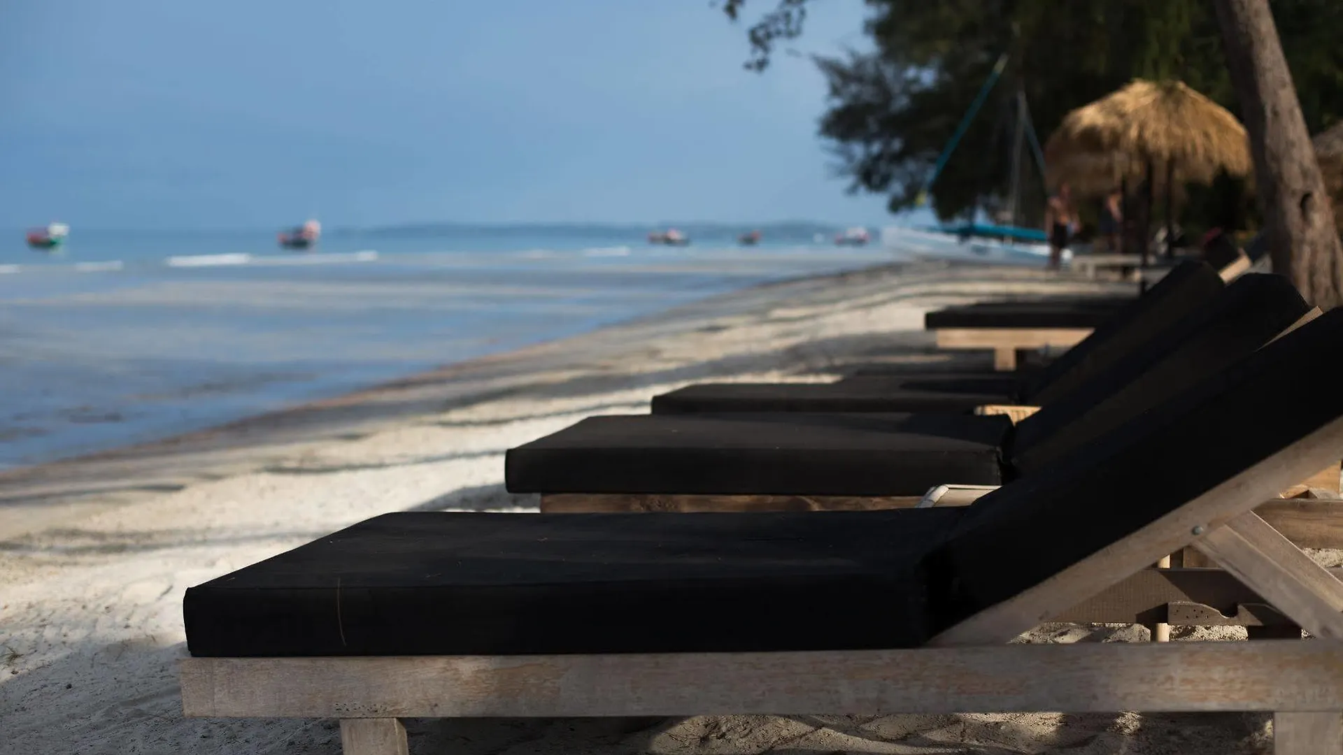 Tamu Otres Hotel Sihanoukville 4*,
